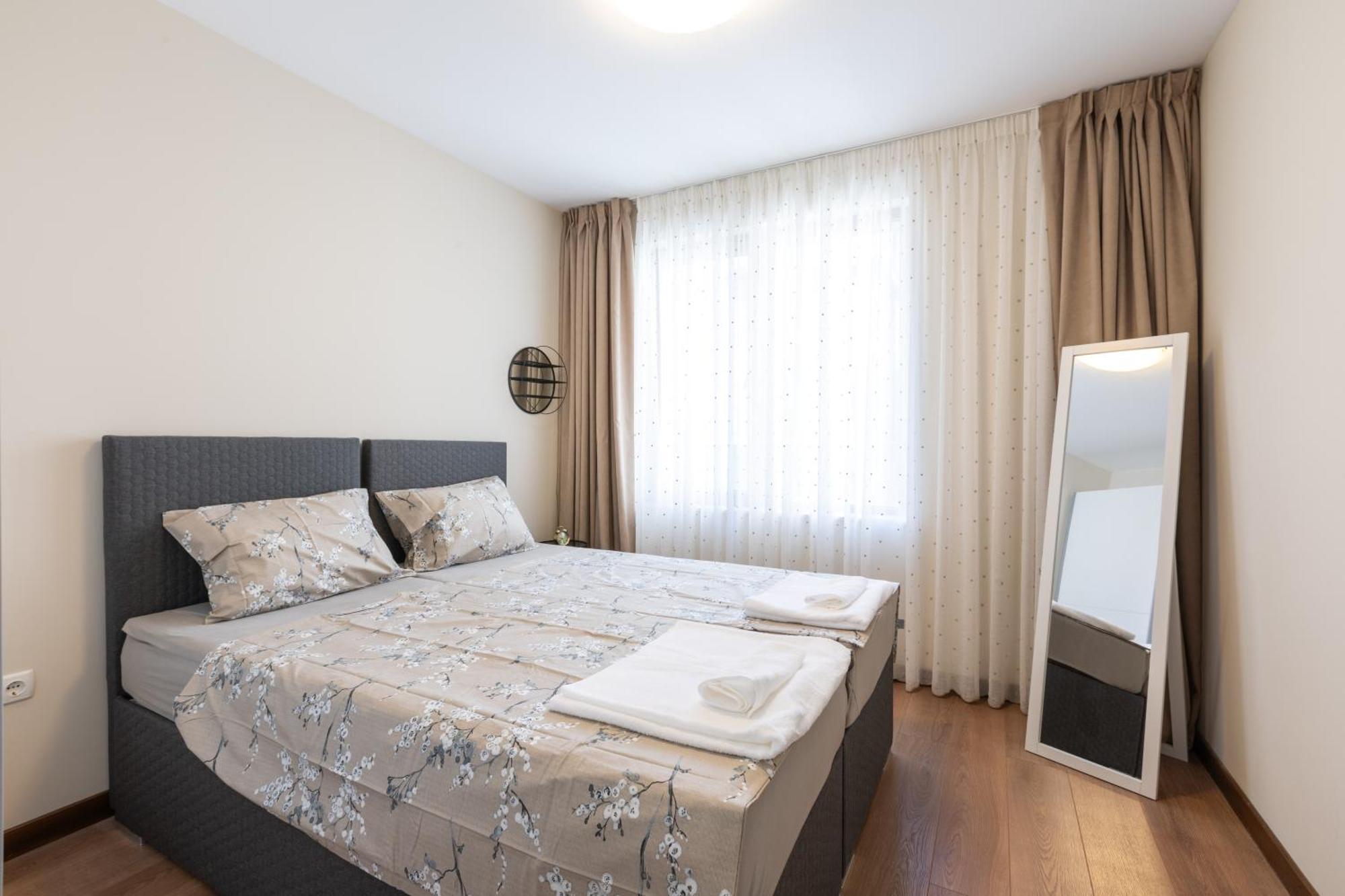 Didi'S Central Designer Apartments โซเฟีย ภายนอก รูปภาพ